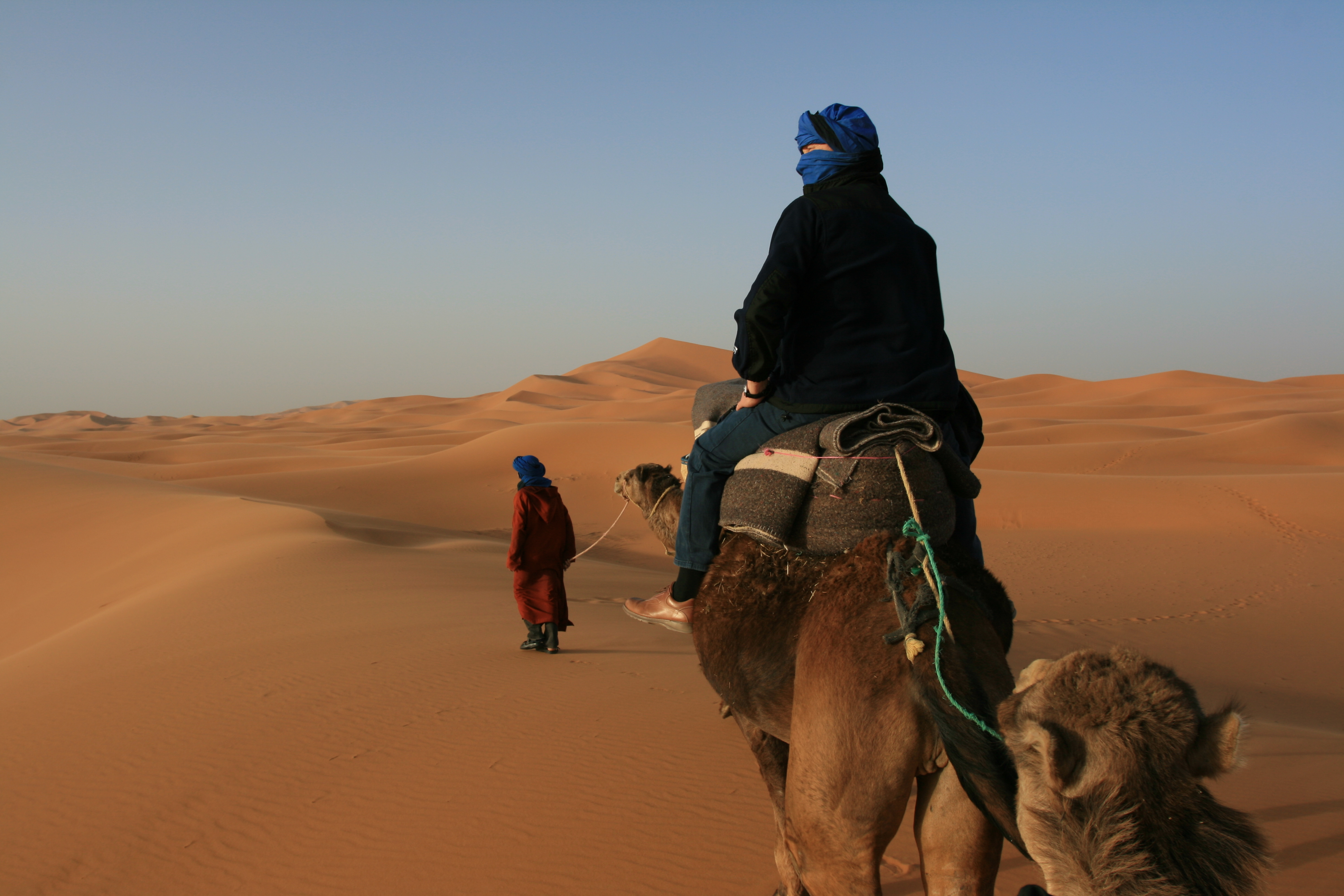 Kamelritt in der Sahara